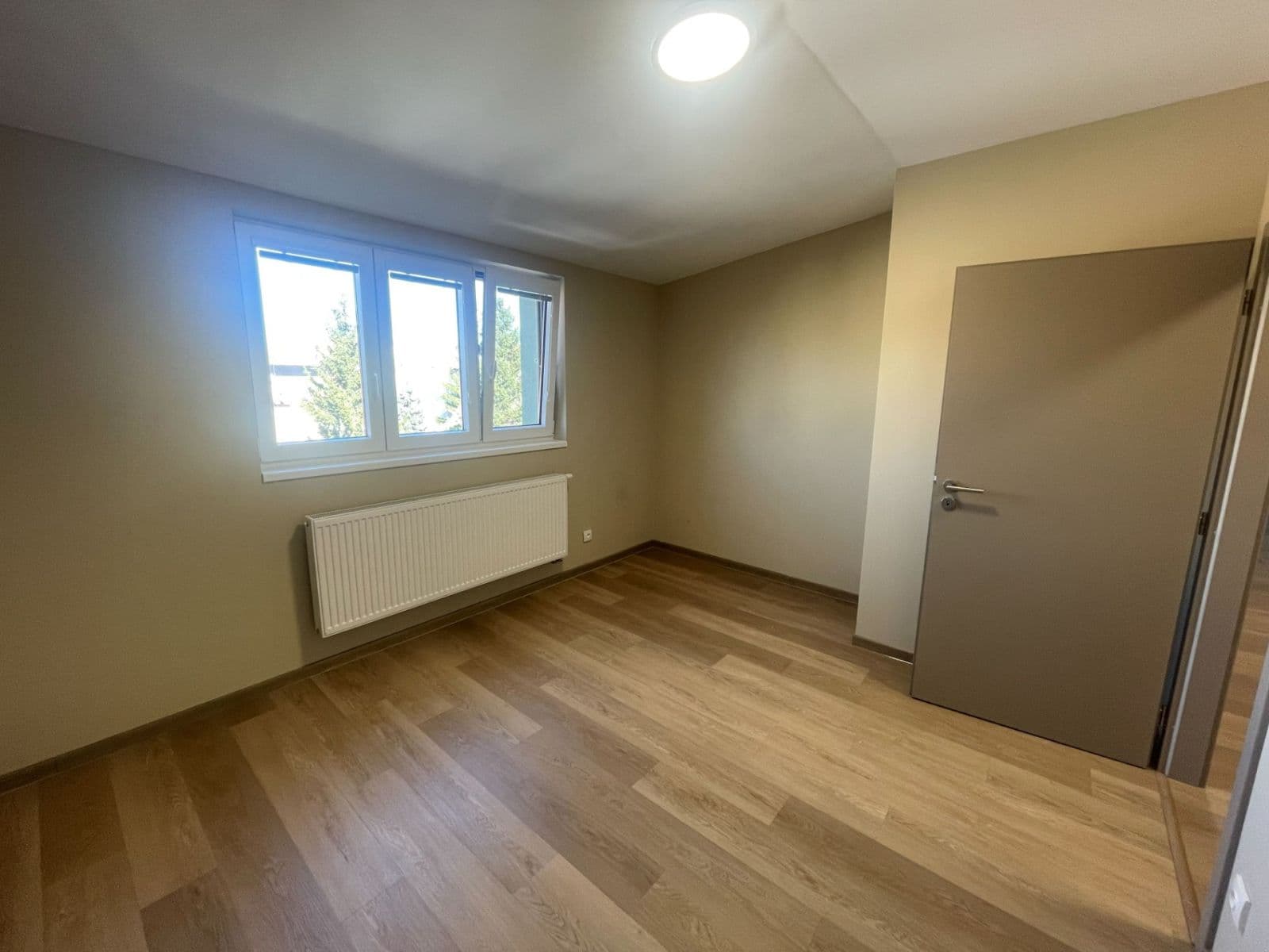 Prenájom bytu 3-izbový 75 m², Dačického, Brno, Jihomoravský kraj Prenájom bytu 3-izbový 75 m², Dačického, Brno, Jihomoravský kraj