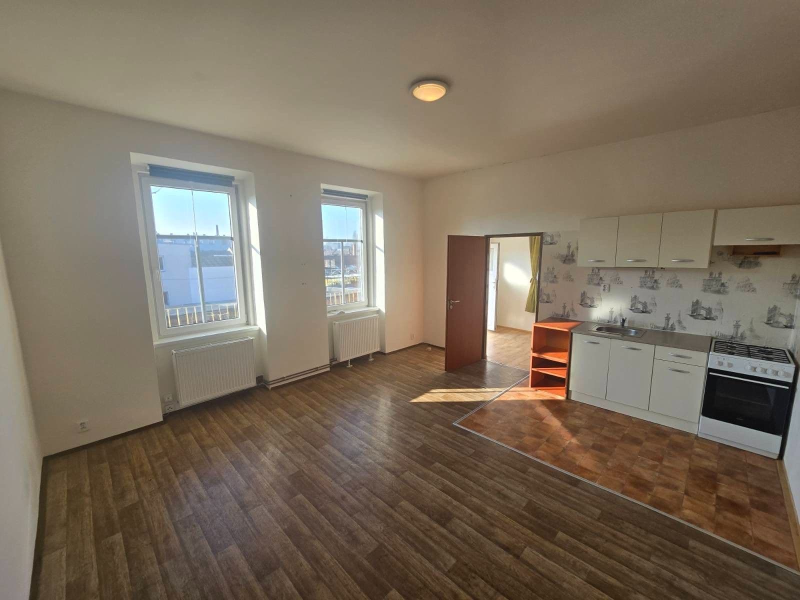 Prenájom bytu 1-izbový 40 m², Plotní, Brno, Jihomoravský kraj Prenájom bytu 1-izbový 40 m², Plotní, Brno, Jihomoravský kraj