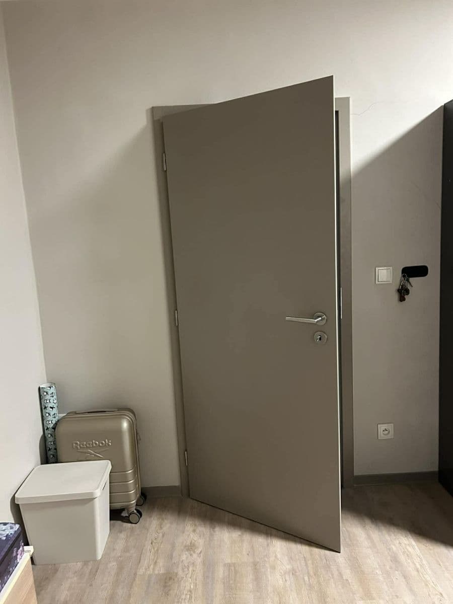 Prenájom bytu 4-izbový 73 m², Dačického, Brno, Jihomoravský kraj Prenájom bytu 4-izbový 73 m², Dačického, Brno, Jihomoravský kraj