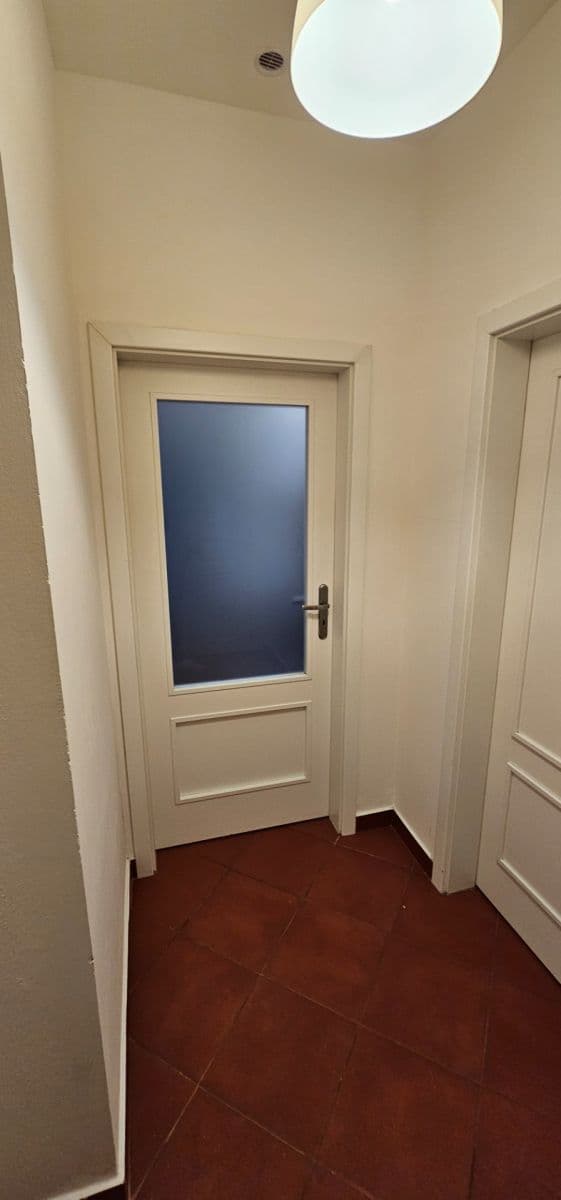 Prenájom bytu 2-izbový 50 m², Primátorská, Praha, Praha Prenájom bytu 2-izbový 50 m², Primátorská, Praha, Praha