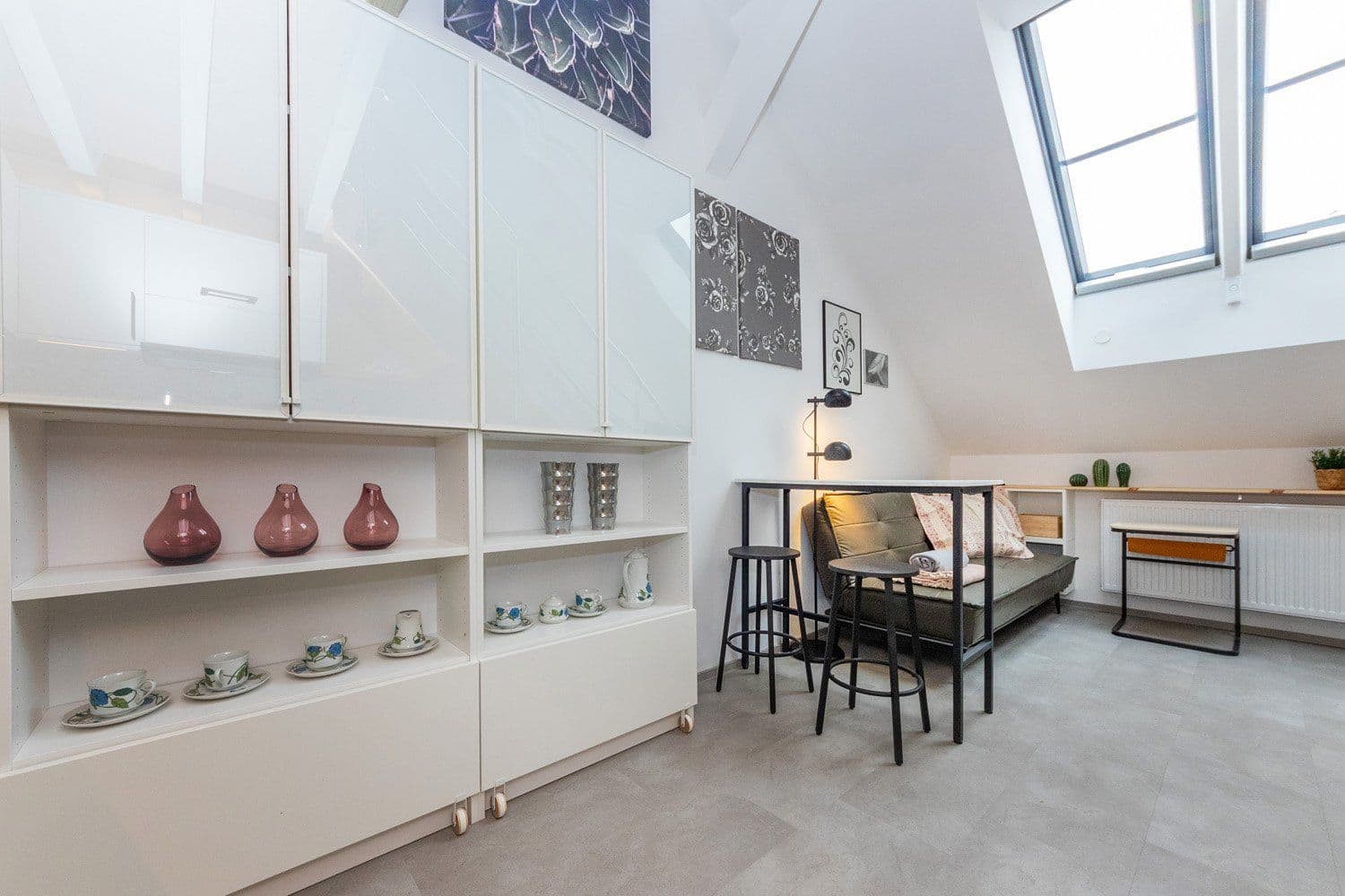 Prenájom bytu 30 m², Na Zámecké, Praha, Praha Prenájom bytu 30 m², Na Zámecké, Praha, Praha