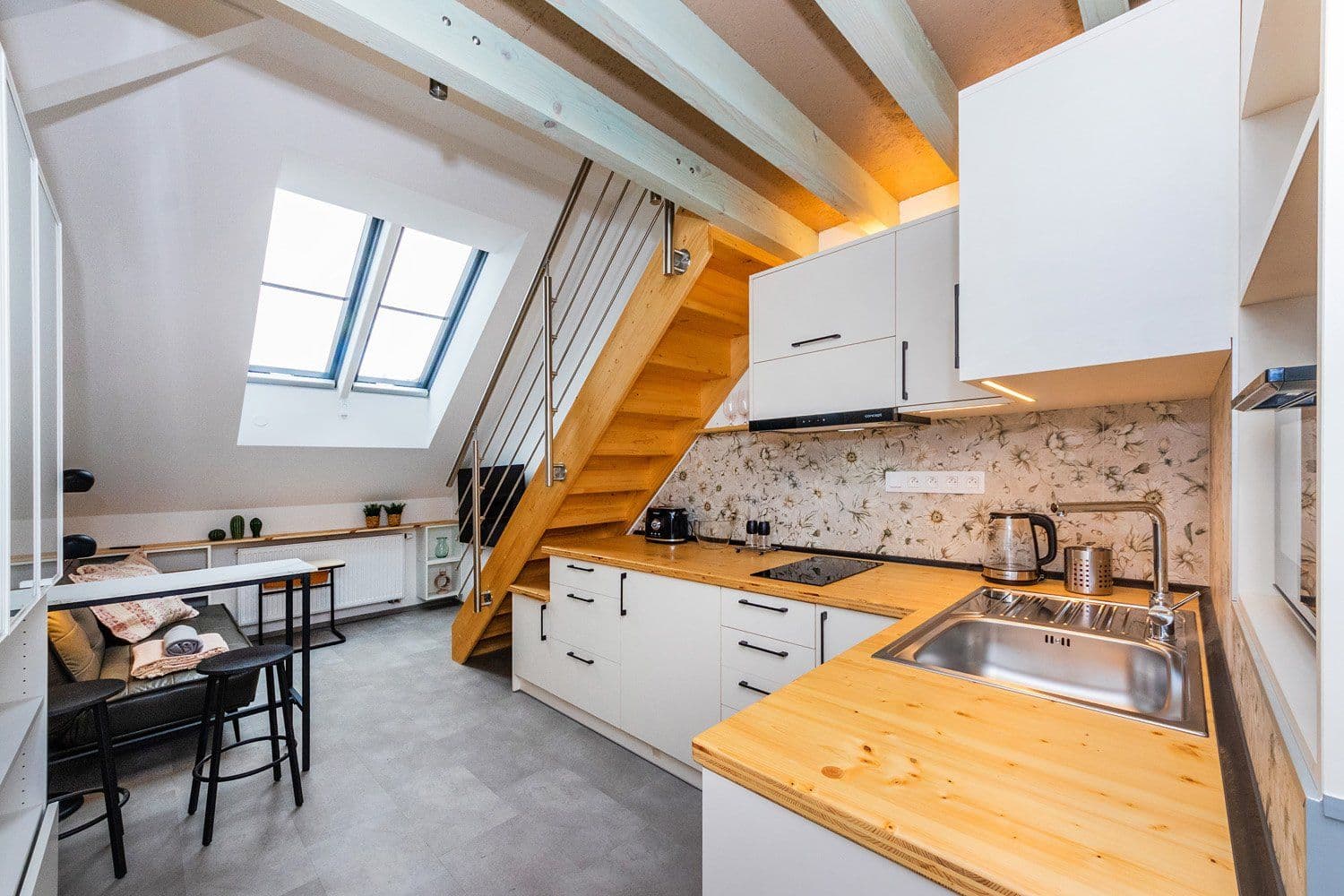 Prenájom bytu 30 m², Na Zámecké, Praha, Praha Prenájom bytu 30 m², Na Zámecké, Praha, Praha