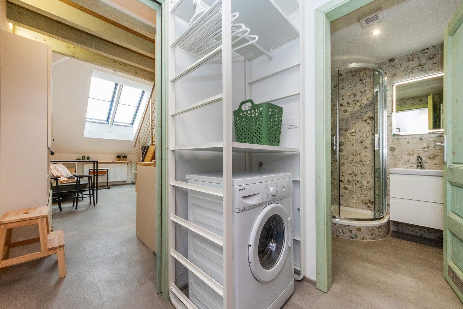 Prenájom bytu 30 m², Na Zámecké, Praha, Praha Prenájom bytu 30 m², Na Zámecké, Praha, Praha
