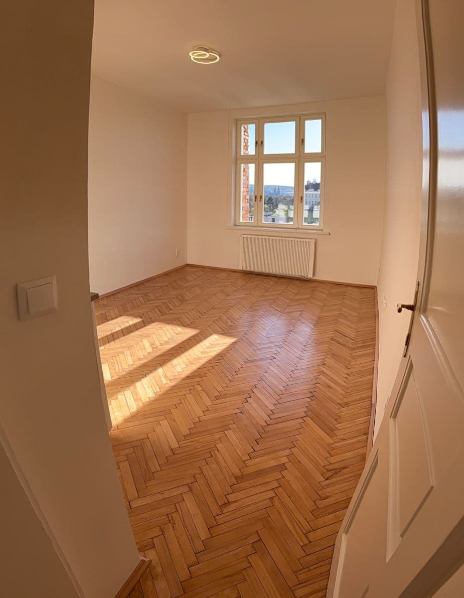 Prenájom bytu 2-izbový 45 m², U Zvonařky, Praha, Praha Prenájom bytu 2-izbový 45 m², U Zvonařky, Praha, Praha