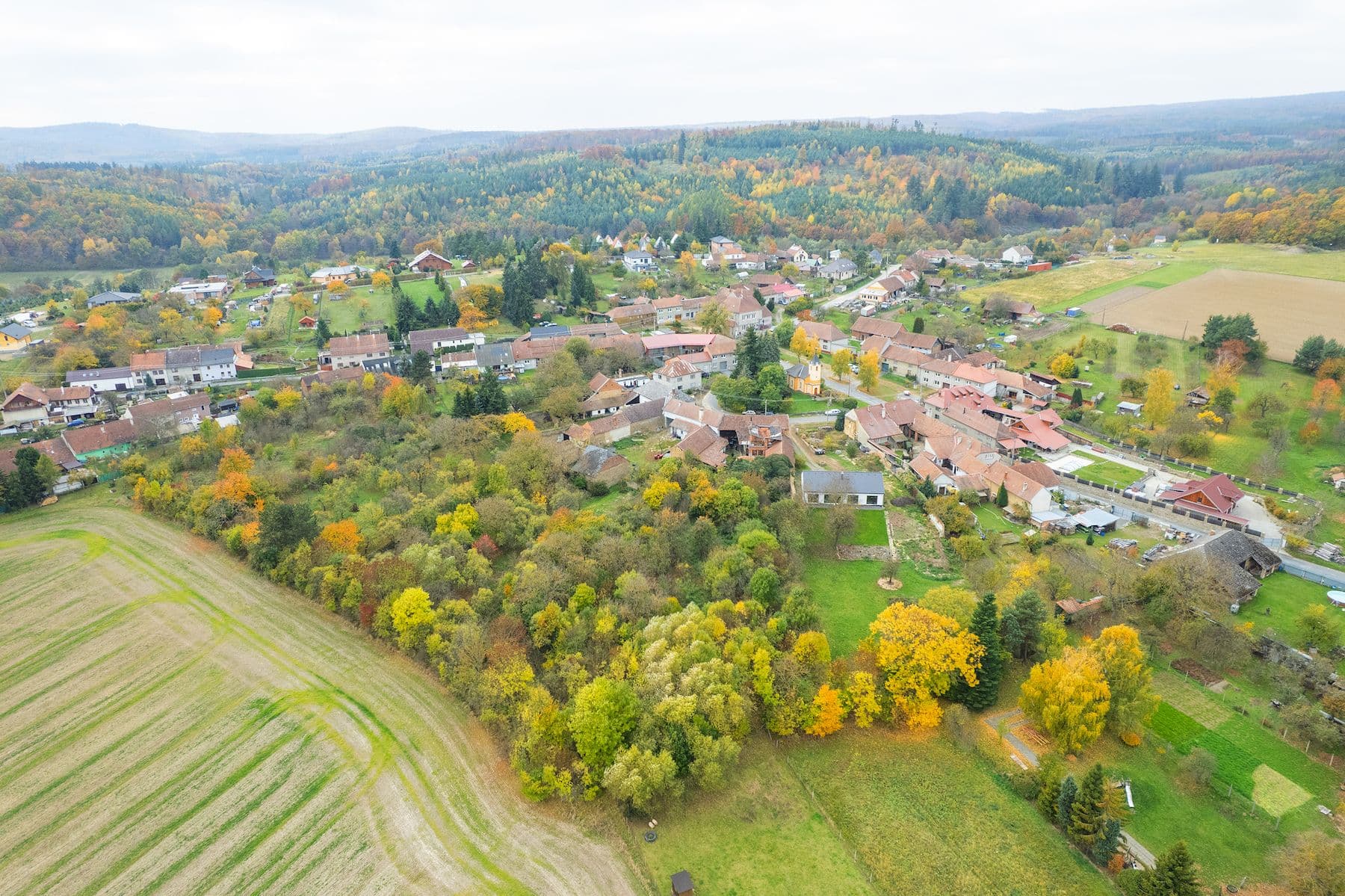Predaj domu 100 m², pozemek 4.135 m², Prostějovičky, Olomoucký kraj Predaj domu 100 m², pozemek 4.135 m², Prostějovičky, Olomoucký kraj