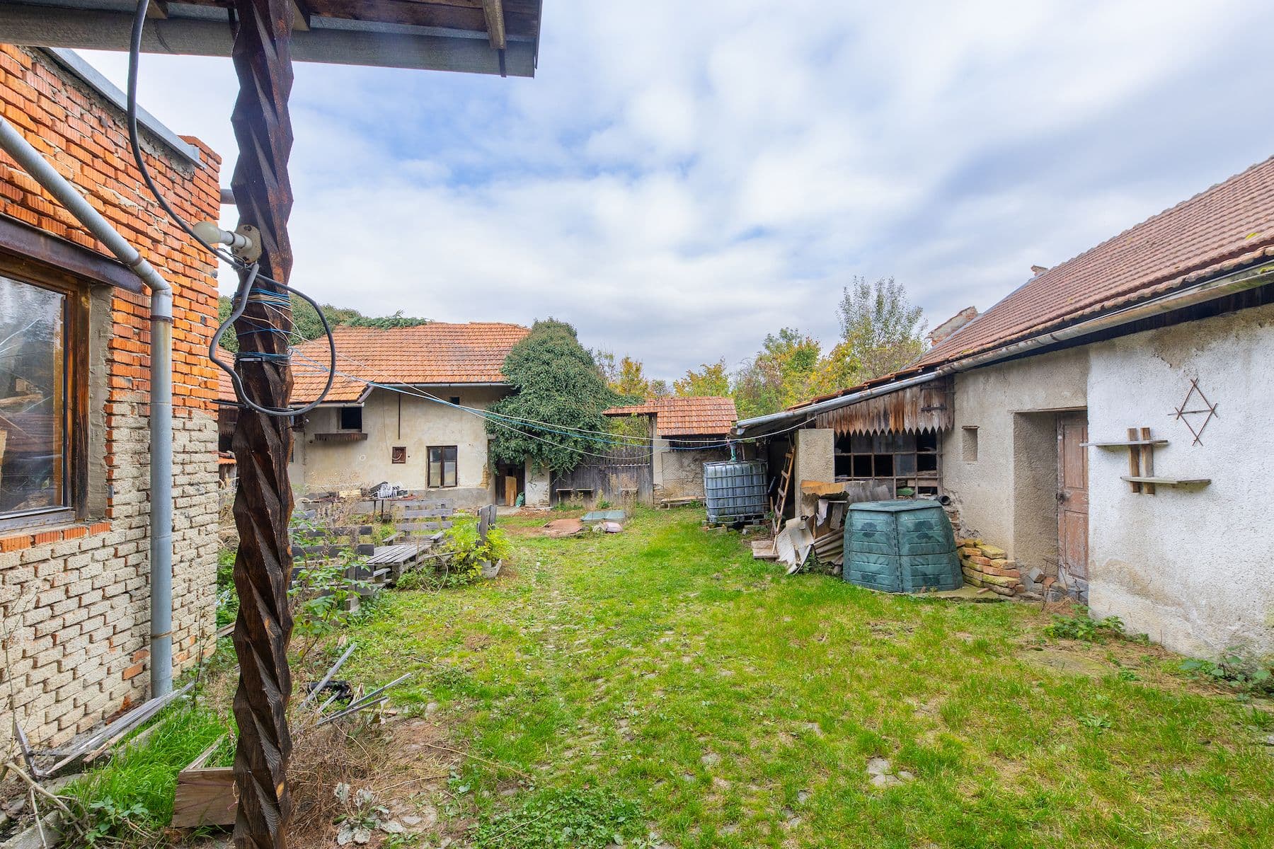 Predaj domu 100 m², pozemek 4.135 m², Prostějovičky, Olomoucký kraj Predaj domu 100 m², pozemek 4.135 m², Prostějovičky, Olomoucký kraj