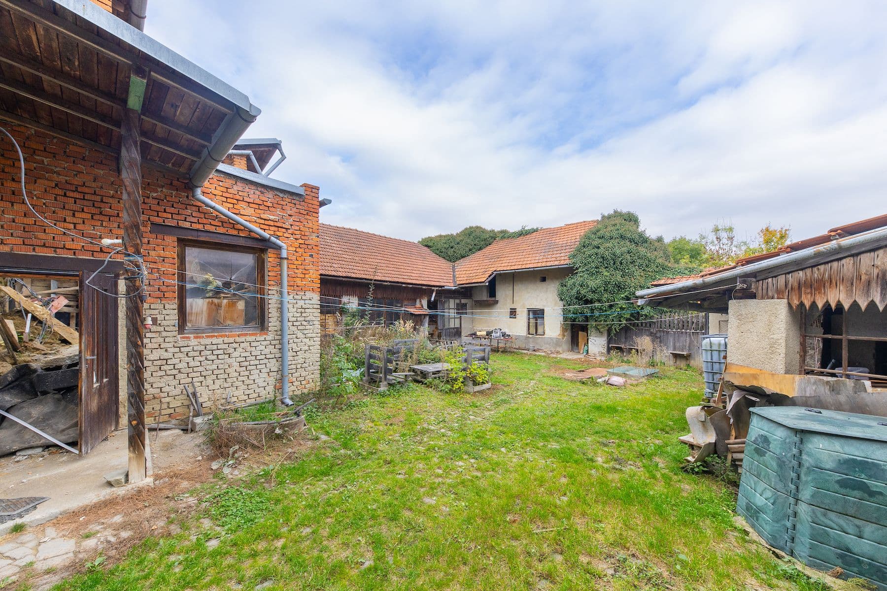 Predaj domu 100 m², pozemek 4.135 m², Prostějovičky, Olomoucký kraj Predaj domu 100 m², pozemek 4.135 m², Prostějovičky, Olomoucký kraj