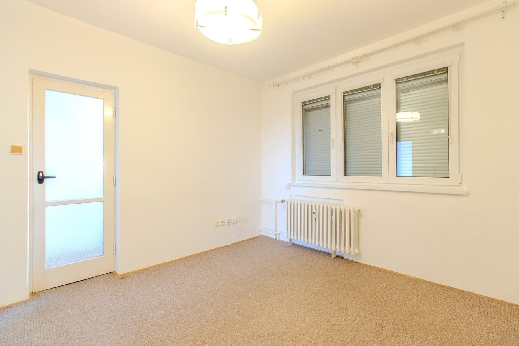 Prenájom bytu 2-izbový 55 m², Arabská, Praha, Praha Prenájom bytu 2-izbový 55 m², Arabská, Praha, Praha
