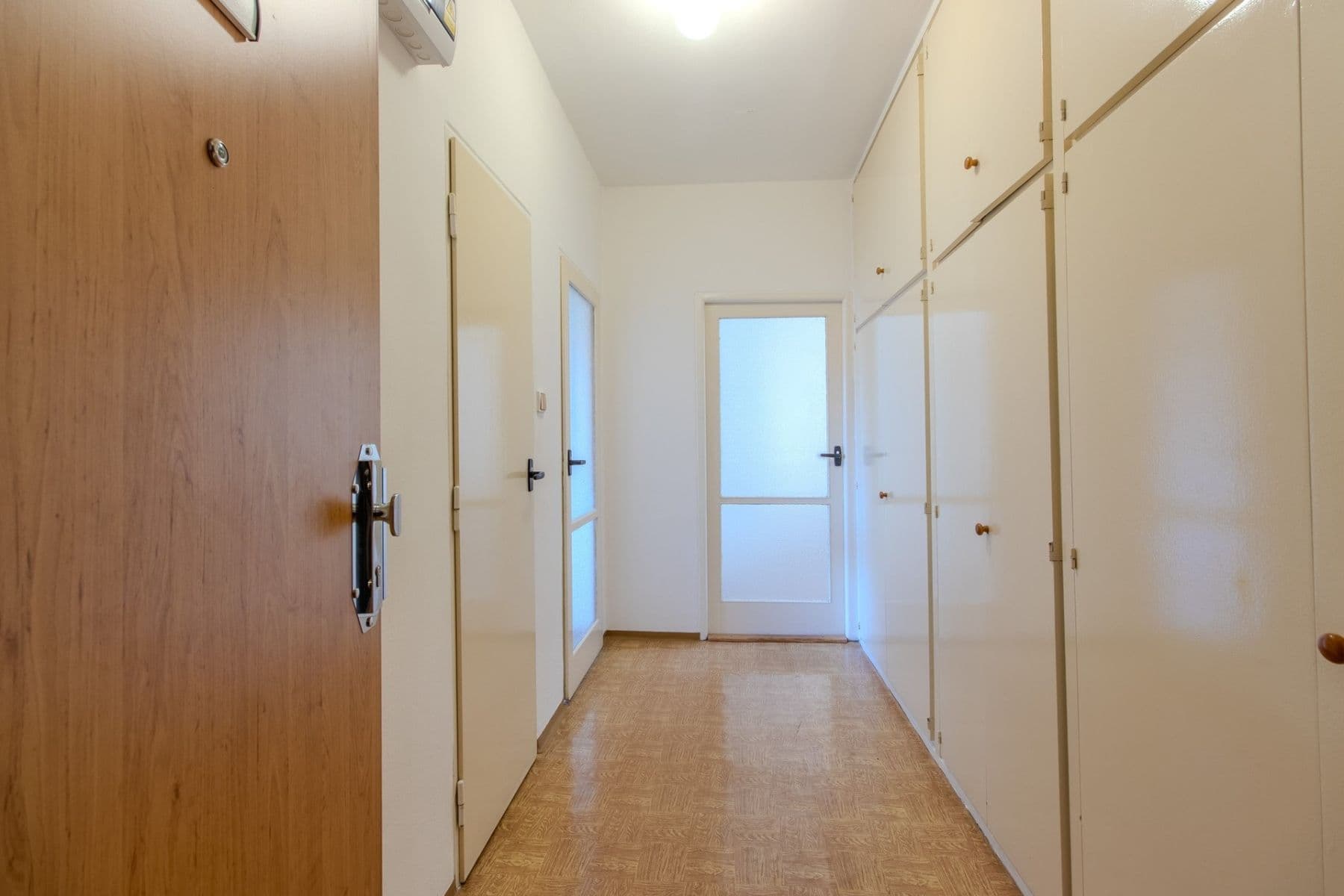 Prenájom bytu 2-izbový 55 m², Arabská, Praha, Praha Prenájom bytu 2-izbový 55 m², Arabská, Praha, Praha