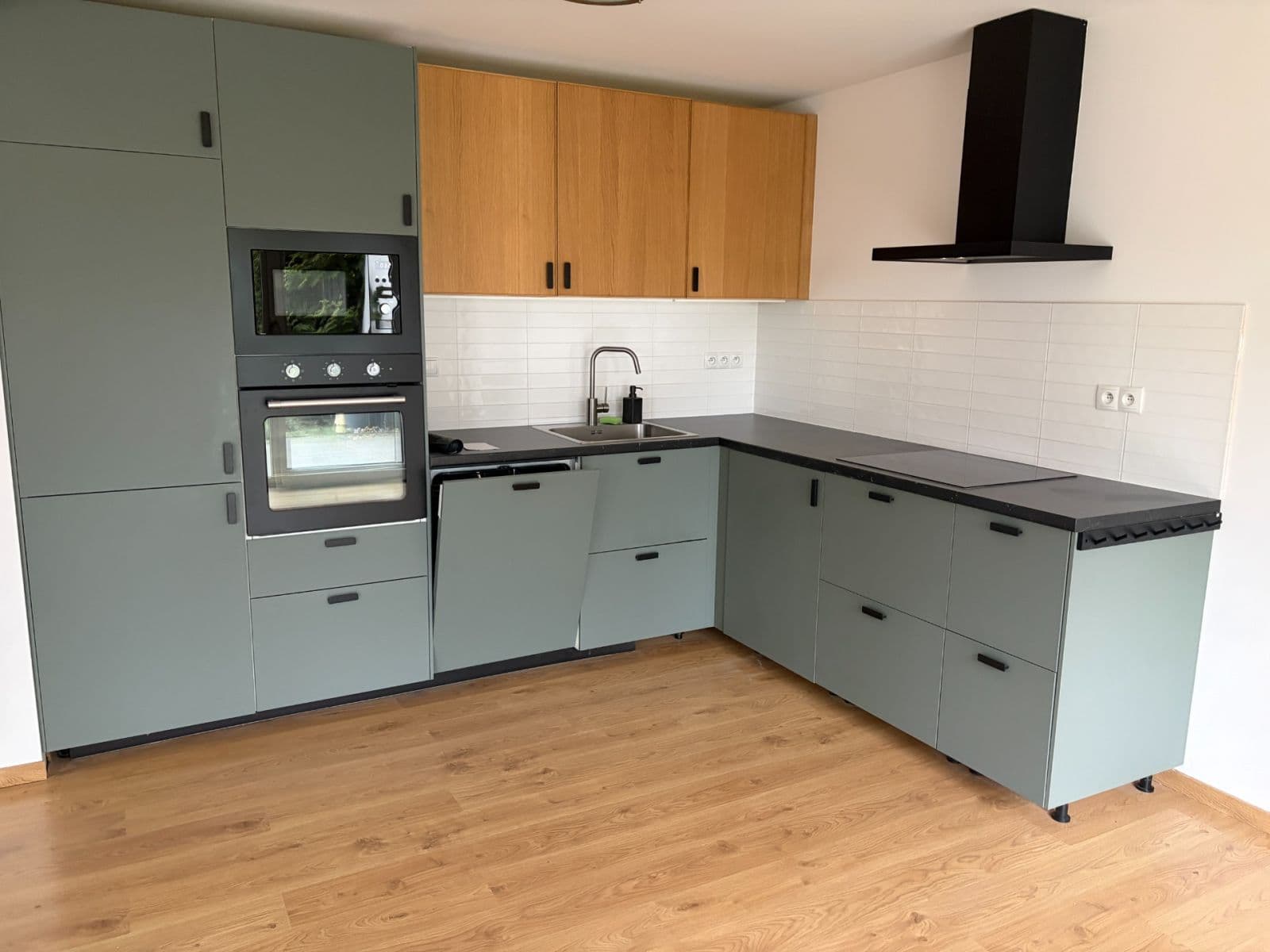 Prenájom domu 120 m², pozemek 210 m², Smidarská, Praha, Praha Prenájom domu 120 m², pozemek 210 m², Smidarská, Praha, Praha