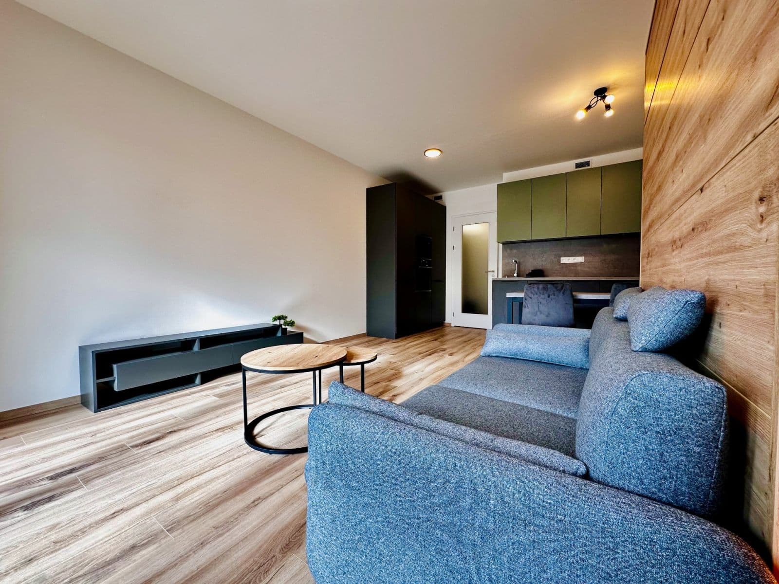 Prenájom bytu 1-izbový 33 m², Poděbradská, Praha, Praha Prenájom bytu 1-izbový 33 m², Poděbradská, Praha, Praha