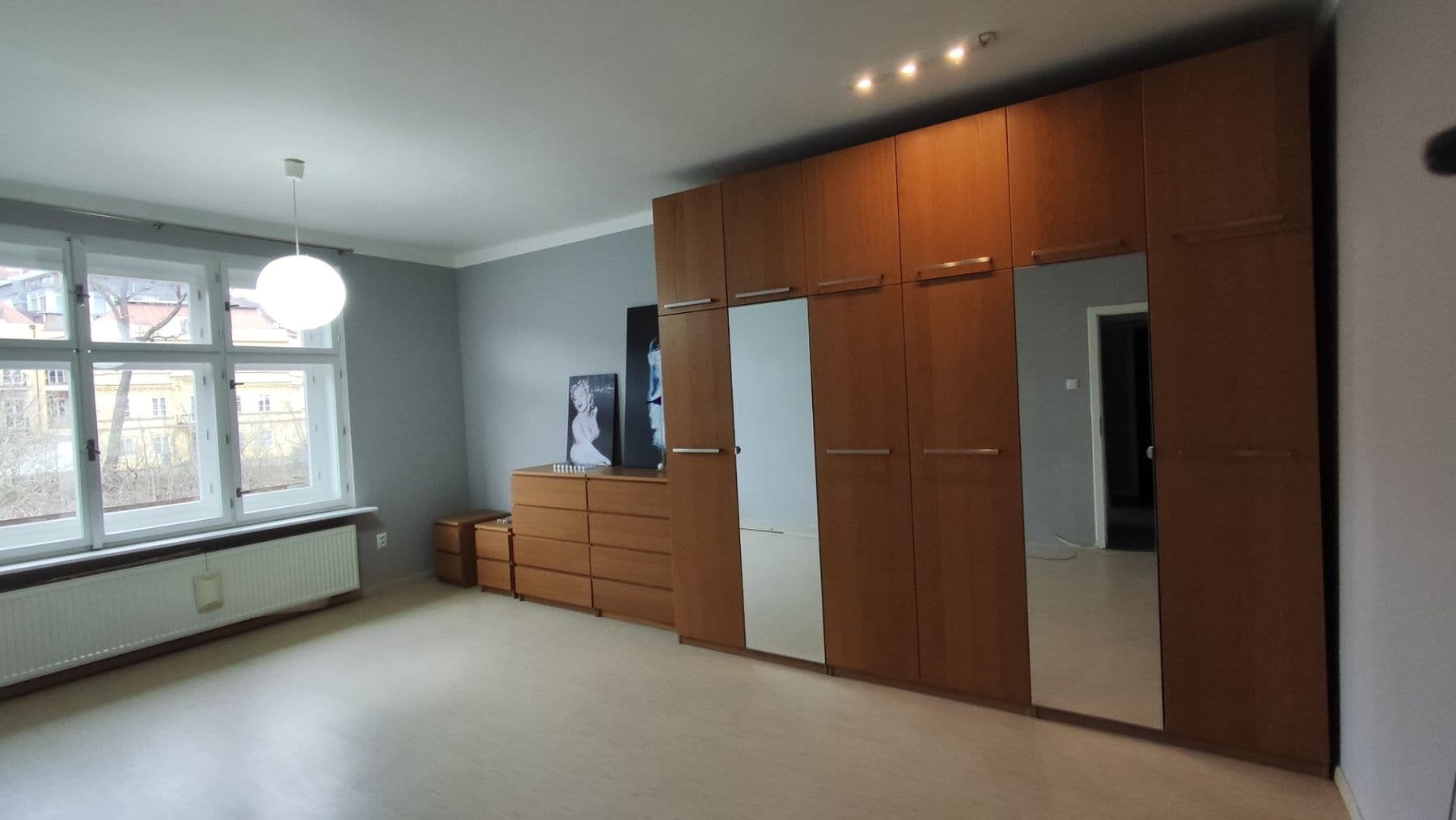 Prenájom bytu 2-izbový 65 m², Pod Kavalírkou, Praha, Praha Prenájom bytu 2-izbový 65 m², Pod Kavalírkou, Praha, Praha