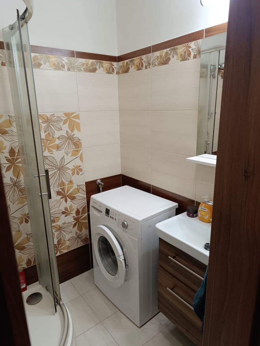 Prenájom bytu 2-izbový 52 m², 30. dubna, Ostrava, Moravskoslezský kraj Prenájom bytu 2-izbový 52 m², 30. dubna, Ostrava, Moravskoslezský kraj