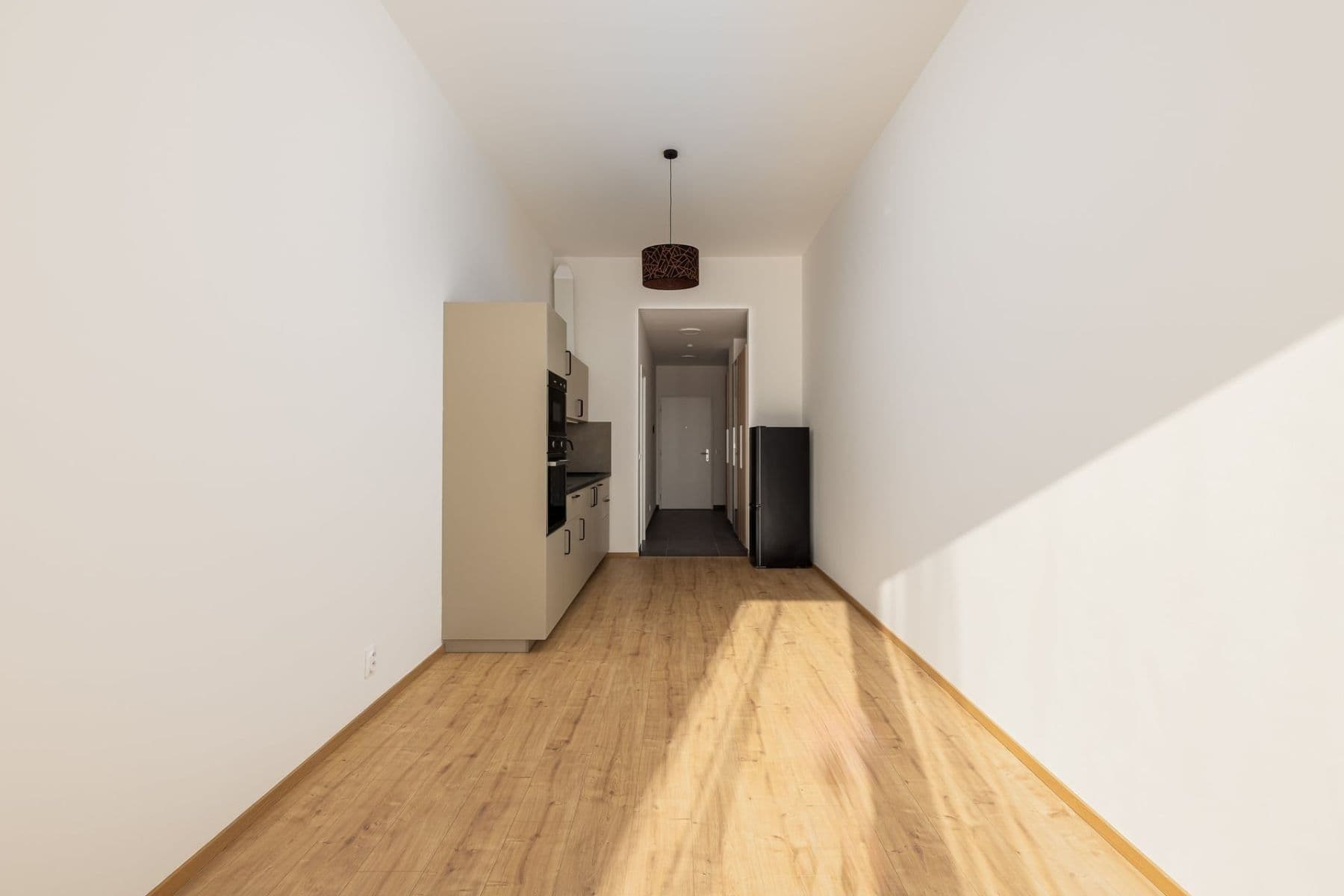 Prenájom bytu 1-izbový 36 m², Českobrodská, Praha, Praha Prenájom bytu 1-izbový 36 m², Českobrodská, Praha, Praha