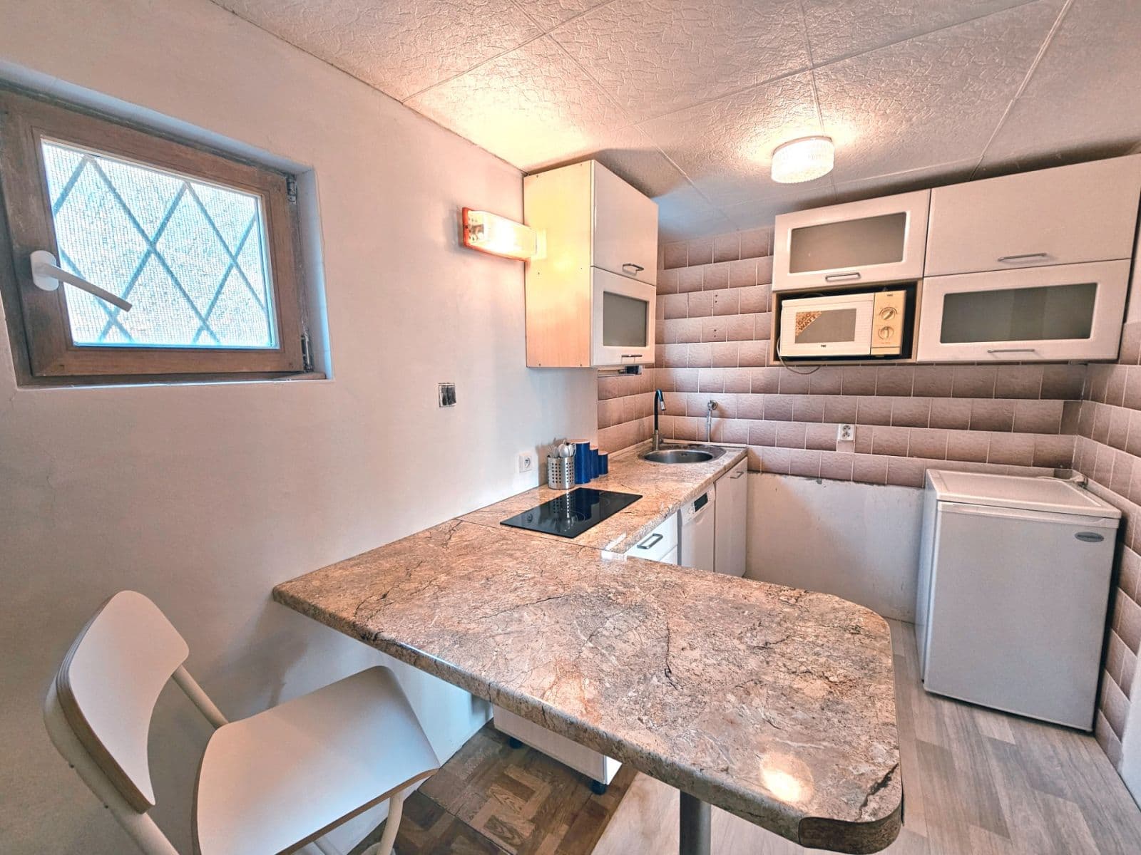 Predaj rekreačného objektu 49 m², pozemek 545 m², Polní, Chrustenice, Středočeský kraj Predaj rekreačného objektu 49 m², pozemek 545 m², Polní, Chrustenice, Středočeský kraj