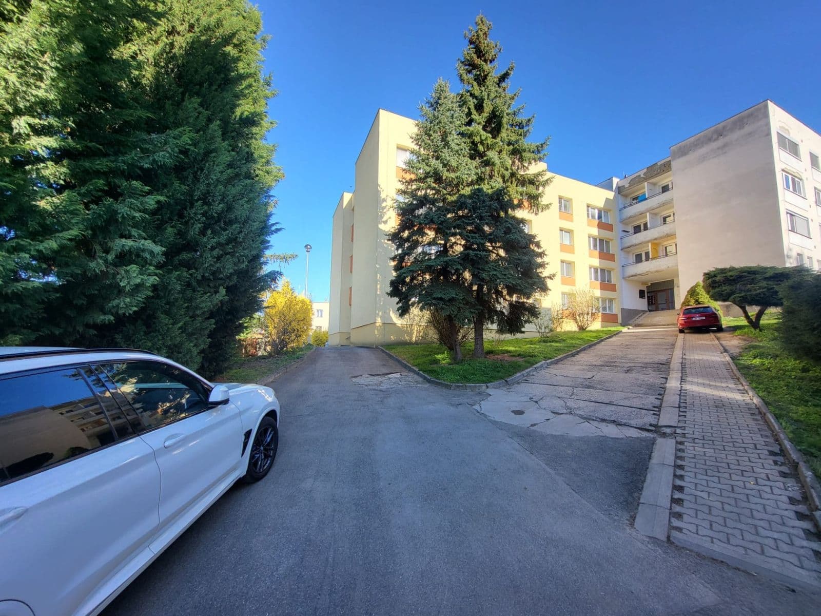 Predaj bytu 3-izbový 75 m², Zádušní, Mělník, Středočeský kraj Predaj bytu 3-izbový 75 m², Zádušní, Mělník, Středočeský kraj