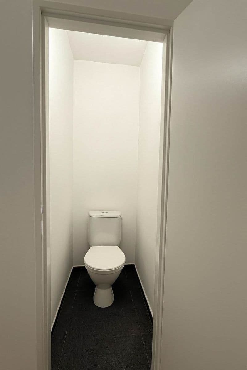 Predaj bytu 4-izbový 81 m², 5. května, Plesná, Karlovarský kraj Predaj bytu 4-izbový 81 m², 5. května, Plesná, Karlovarský kraj