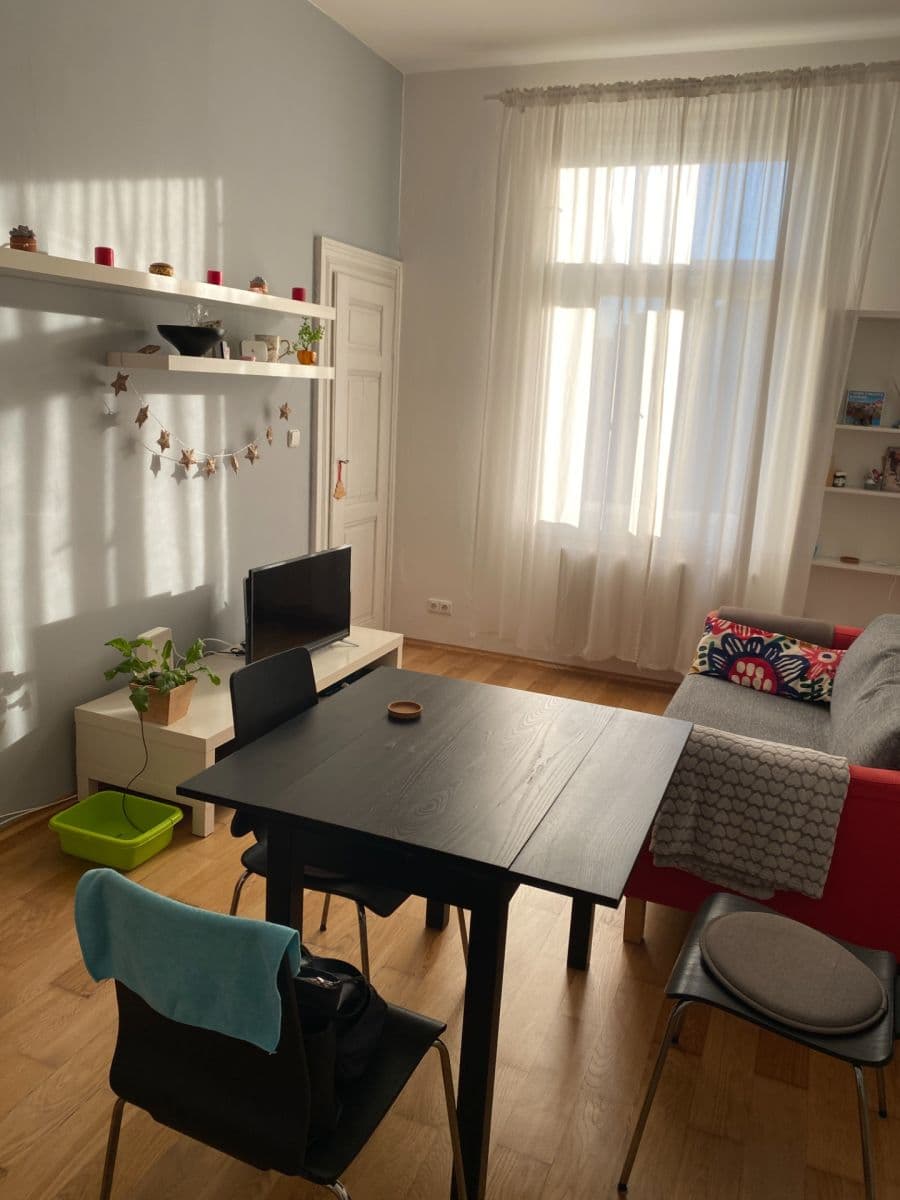 Prenájom bytu 2-izbový 46 m², Mexická, Praha, Praha Prenájom bytu 2-izbový 46 m², Mexická, Praha, Praha