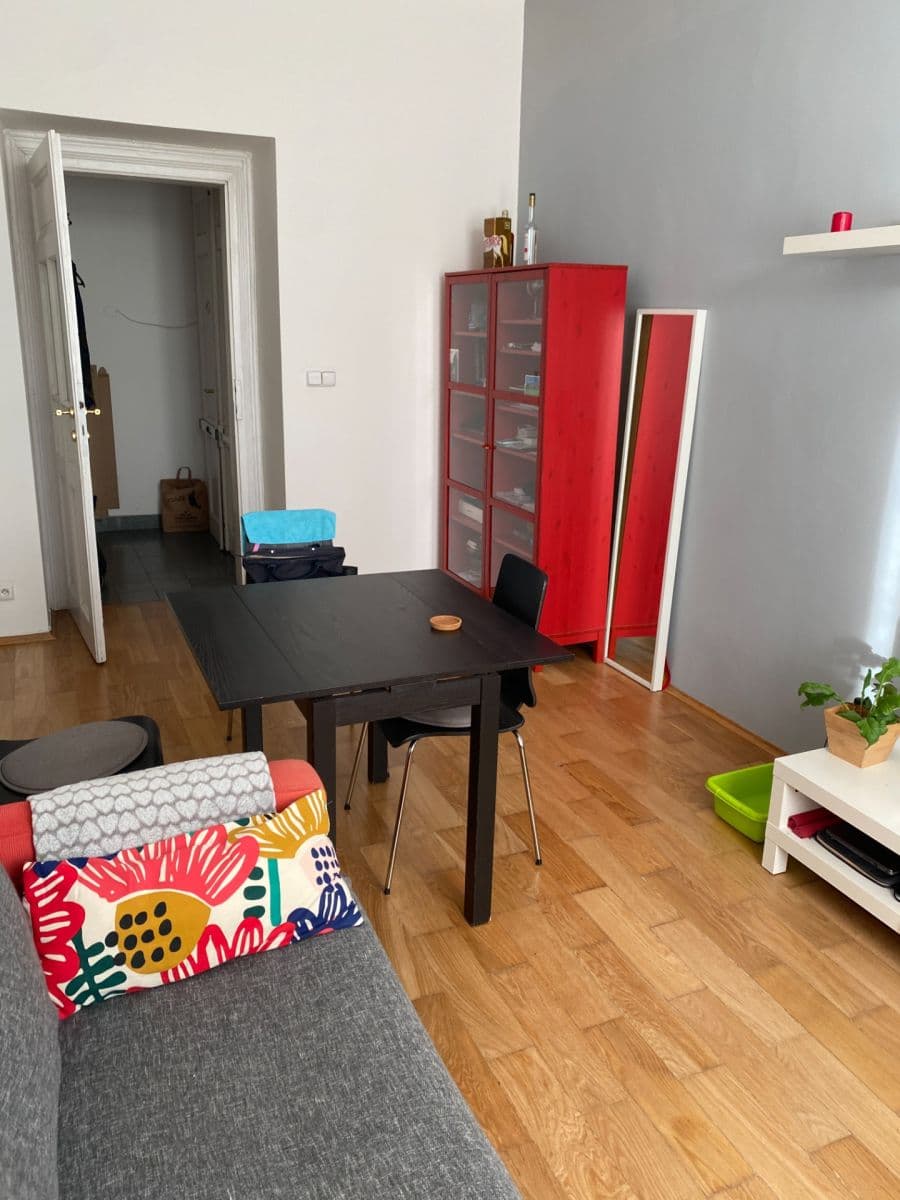 Prenájom bytu 2-izbový 46 m², Mexická, Praha, Praha Prenájom bytu 2-izbový 46 m², Mexická, Praha, Praha