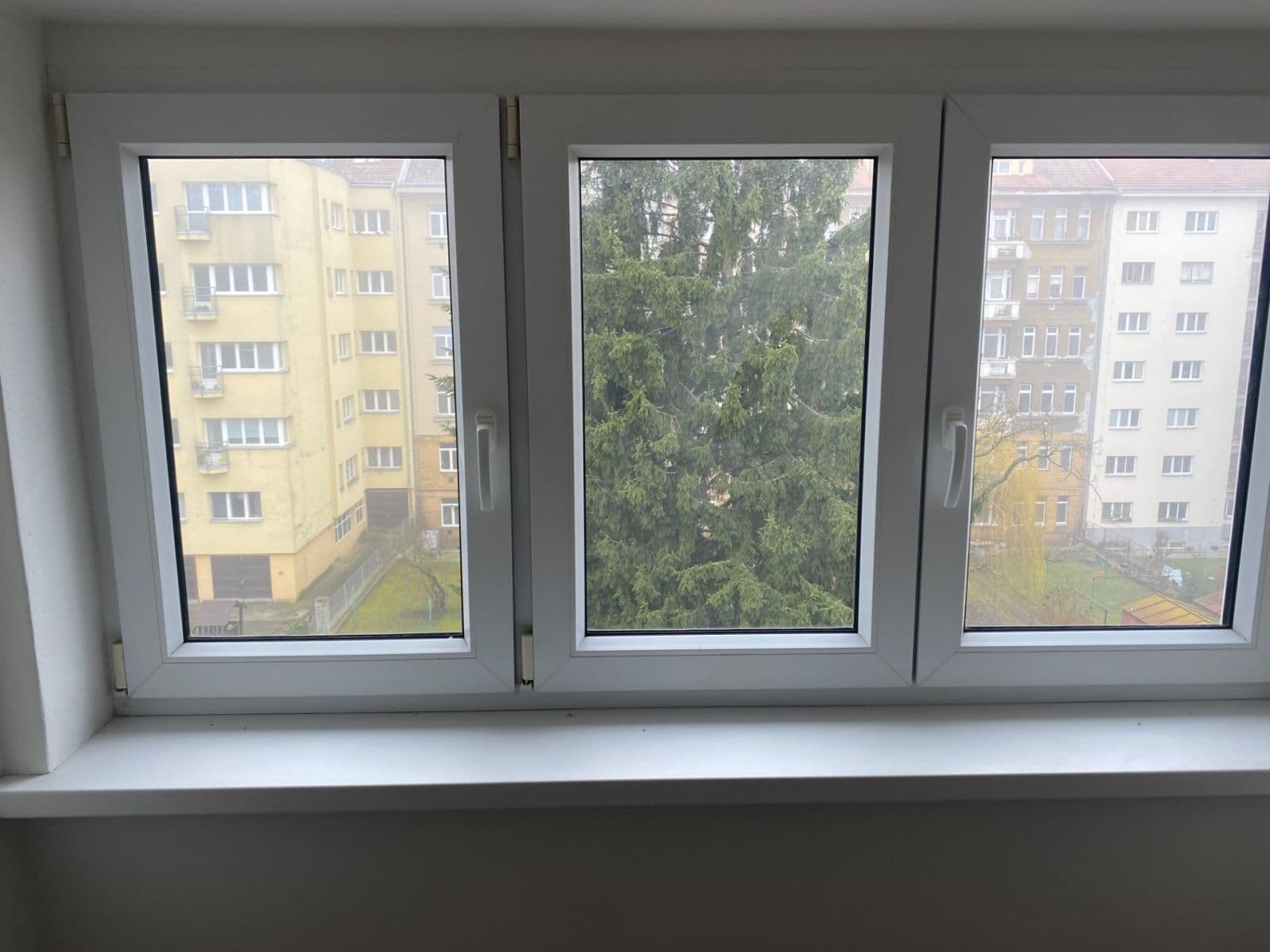 Predaj bytu 1-izbový 32 m², M. J. Lermontova, Praha, Praha Predaj bytu 1-izbový 32 m², M. J. Lermontova, Praha, Praha