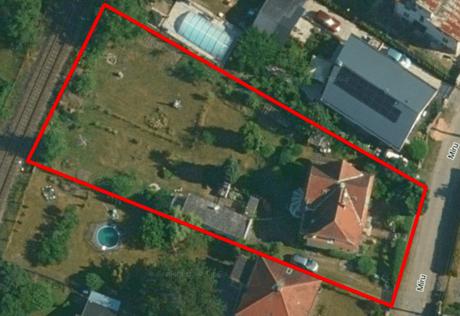 Predaj domu 220 m², pozemek 1.488 m², Míru, Lštění, Středočeský kraj Predaj domu 220 m², pozemek 1.488 m², Míru, Lštění, Středočeský kraj
