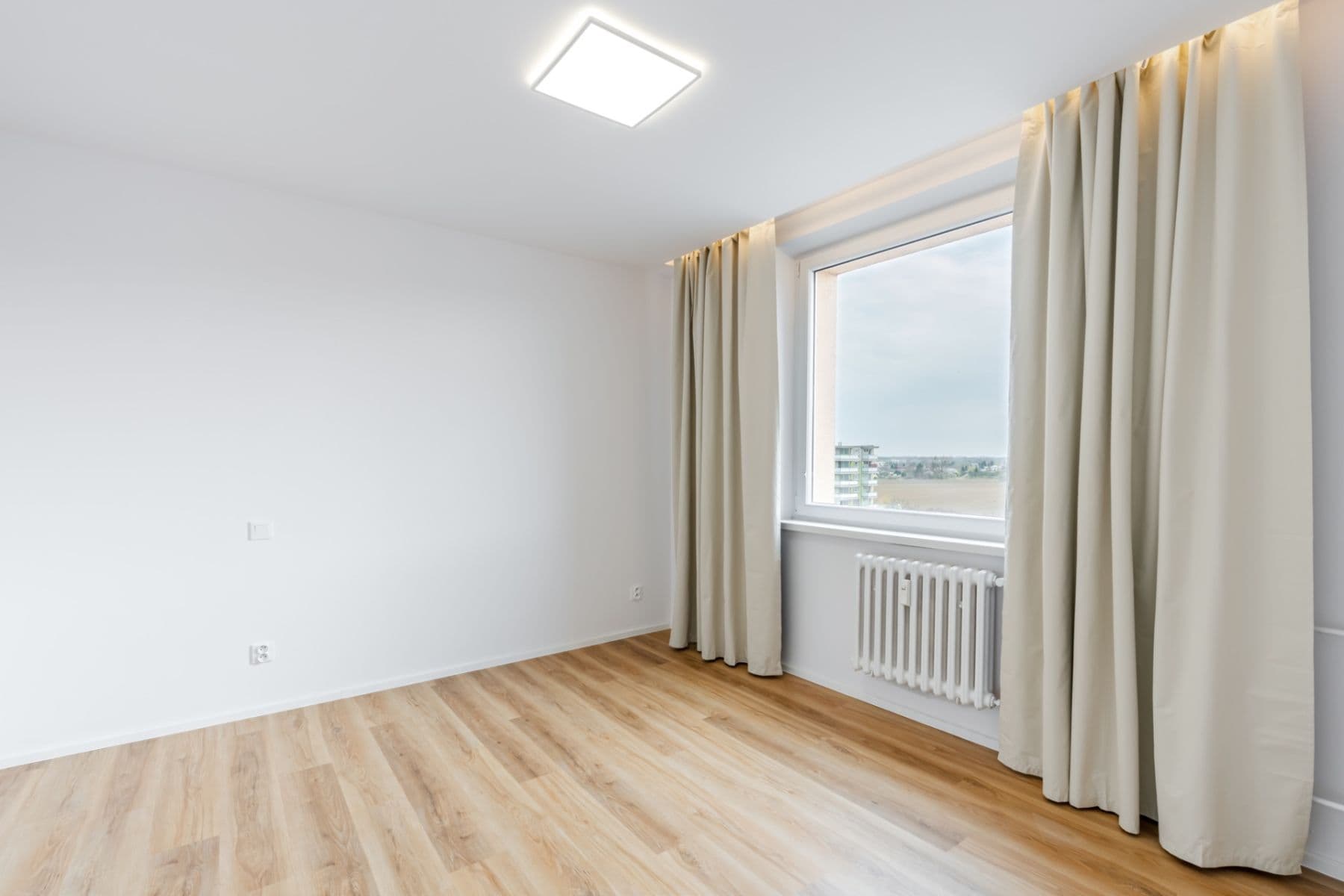 Predaj bytu 3-izbový 64 m², Janského, Olomouc, Olomoucký kraj Predaj bytu 3-izbový 64 m², Janského, Olomouc, Olomoucký kraj