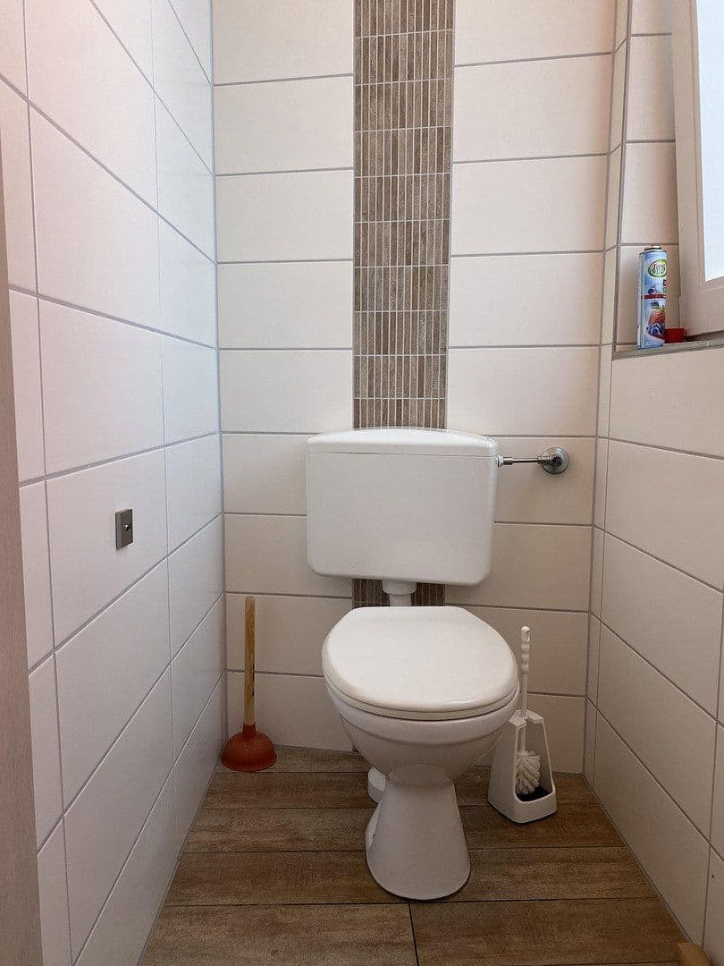 Prenájom kancelárie 203 m², Marktplatz 13, Heilbronn, Bádensko-Wurttembersko Prenájom kancelárie 203 m², Marktplatz 13, Heilbronn, Bádensko-Wurttembersko