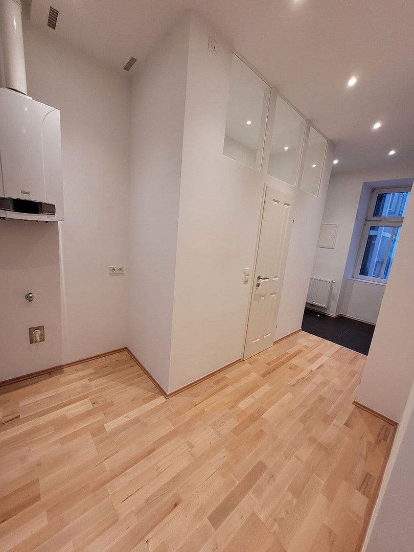 Predaj bytu 3-izbový 75 m², Wien, Viedeň Predaj bytu 3-izbový 75 m², Wien, Viedeň