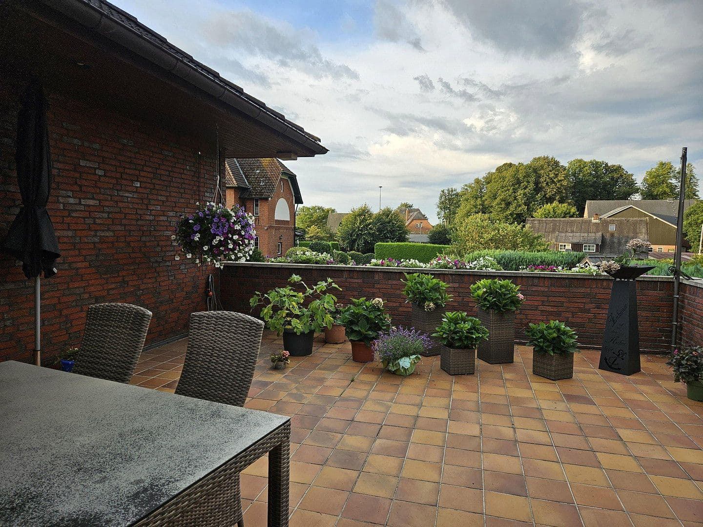 Predaj domu 298 m², pozemek 1.567 m², Sülfeld, Šlezvicko-Holštajnsko Predaj domu 298 m², pozemek 1.567 m², Sülfeld, Šlezvicko-Holštajnsko