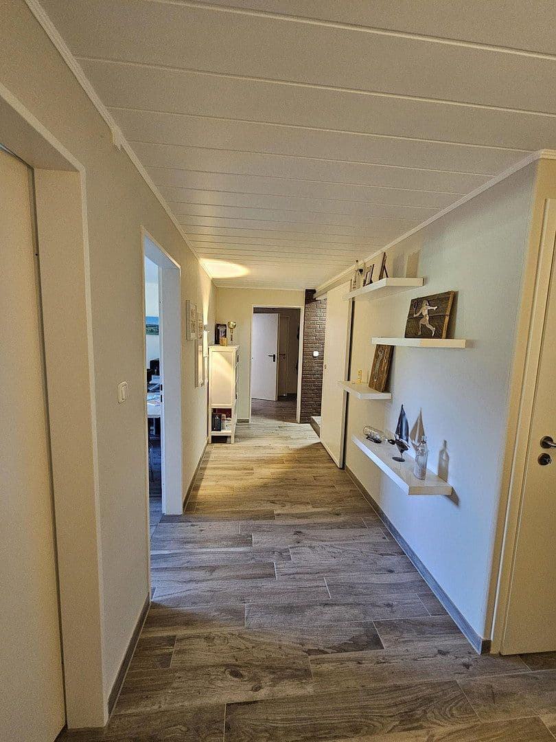 Predaj domu 298 m², pozemek 1.567 m², Sülfeld, Šlezvicko-Holštajnsko Predaj domu 298 m², pozemek 1.567 m², Sülfeld, Šlezvicko-Holštajnsko