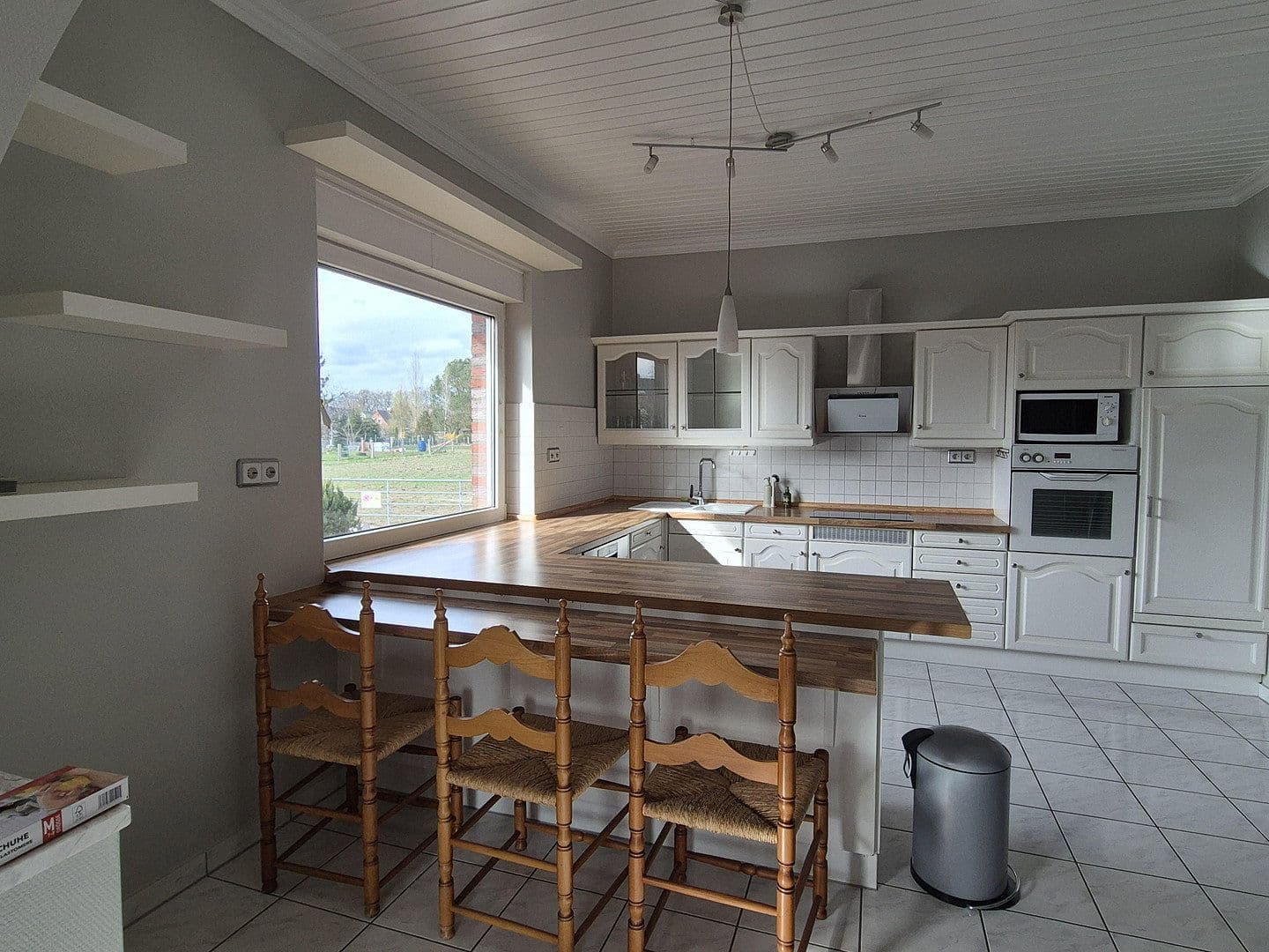 Predaj domu 298 m², pozemek 1.567 m², Sülfeld, Šlezvicko-Holštajnsko Predaj domu 298 m², pozemek 1.567 m², Sülfeld, Šlezvicko-Holštajnsko