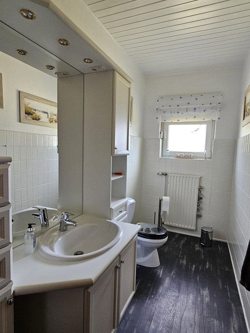 Predaj domu 298 m², pozemek 1.567 m², Sülfeld, Šlezvicko-Holštajnsko Predaj domu 298 m², pozemek 1.567 m², Sülfeld, Šlezvicko-Holštajnsko