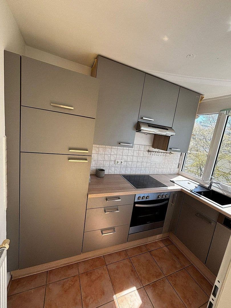 Prenájom bytu 3-izbový 66 m², Gartenstraße 14, München, Bavorsko Prenájom bytu 3-izbový 66 m², Gartenstraße 14, München, Bavorsko