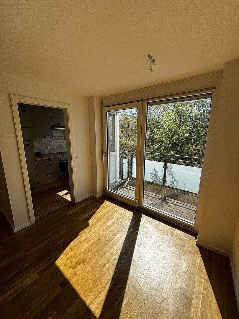 Prenájom bytu 3-izbový 66 m², Gartenstraße 14, München, Bavorsko Prenájom bytu 3-izbový 66 m², Gartenstraße 14, München, Bavorsko