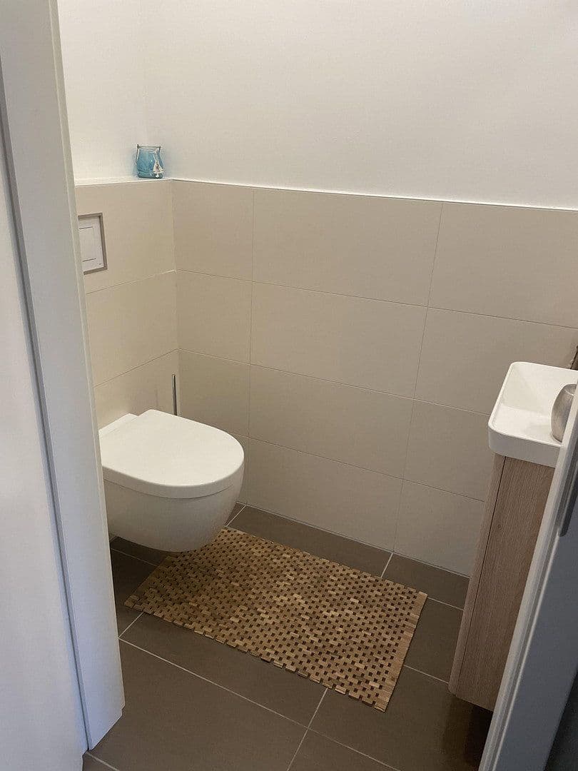 Predaj domu 137 m², pozemek 81 m², Berlin, Berlín Predaj domu 137 m², pozemek 81 m², Berlin, Berlín