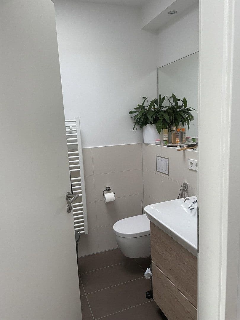 Predaj domu 137 m², pozemek 81 m², Berlin, Berlín Predaj domu 137 m², pozemek 81 m², Berlin, Berlín