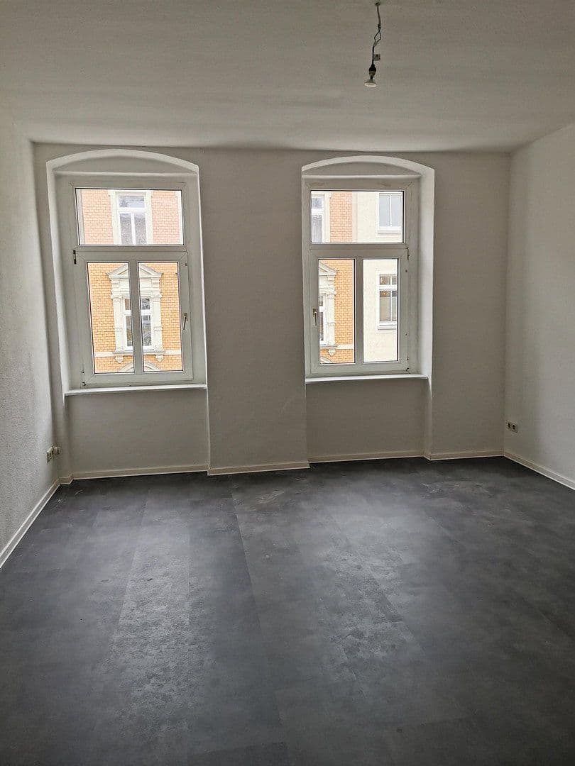 Prenájom bytu 3-izbový 93 m², Gera, Durínsko Prenájom bytu 3-izbový 93 m², Gera, Durínsko