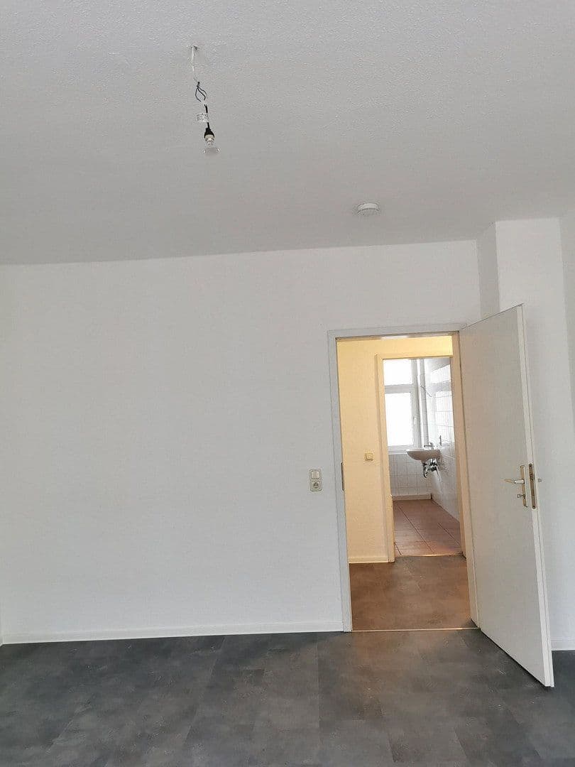 Prenájom bytu 3-izbový 93 m², Gera, Durínsko Prenájom bytu 3-izbový 93 m², Gera, Durínsko