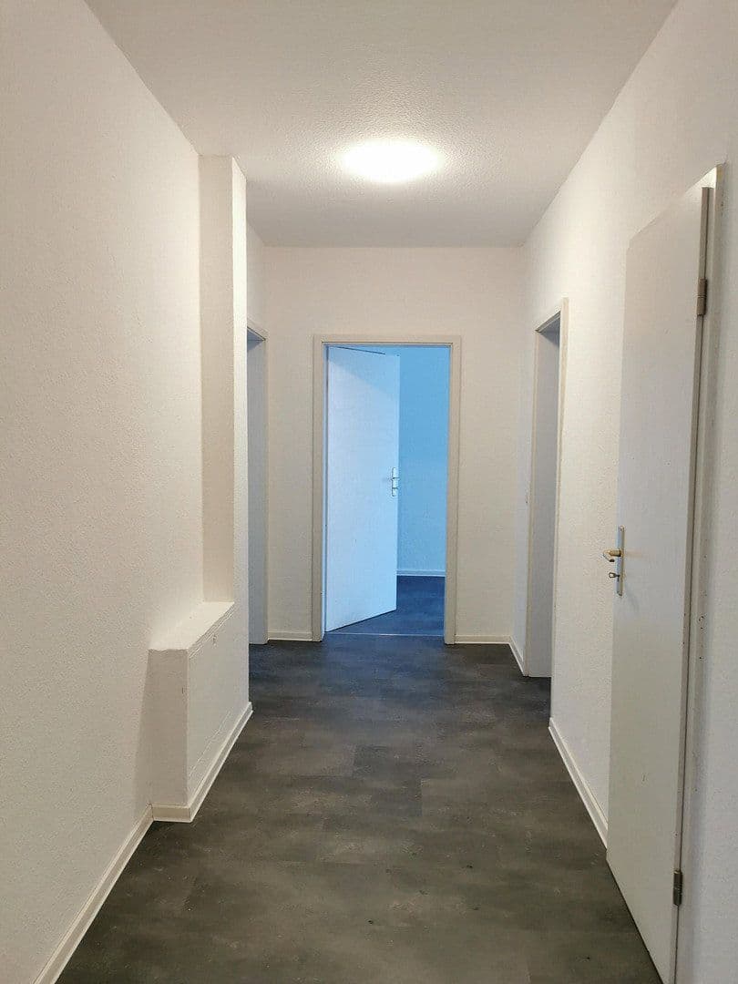 Prenájom bytu 3-izbový 93 m², Gera, Durínsko Prenájom bytu 3-izbový 93 m², Gera, Durínsko