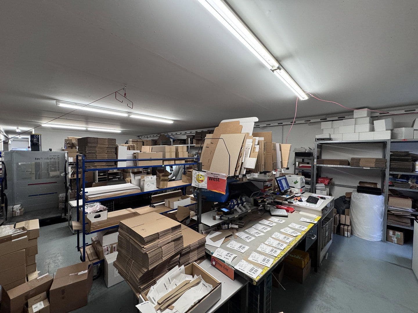 Prenájom nebytového priestoru 2.000 m², Lauterbachstr.15 und 17, Geretsried, Bavorsko Prenájom nebytového priestoru 2.000 m², Lauterbachstr.15 und 17, Geretsried, Bavorsko