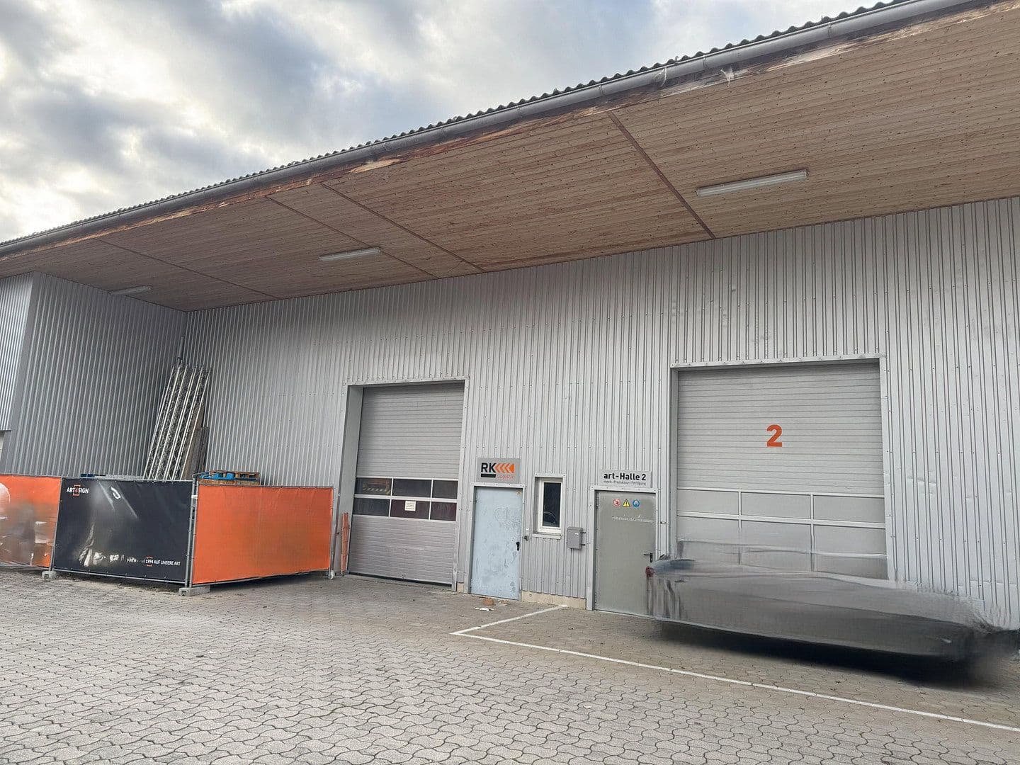 Prenájom nebytového priestoru 2.000 m², Lauterbachstr.15 und 17, Geretsried, Bavorsko Prenájom nebytového priestoru 2.000 m², Lauterbachstr.15 und 17, Geretsried, Bavorsko