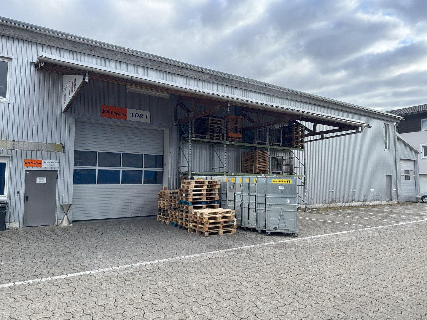 Prenájom nebytového priestoru 2.000 m², Lauterbachstr.15 und 17, Geretsried, Bavorsko Prenájom nebytového priestoru 2.000 m², Lauterbachstr.15 und 17, Geretsried, Bavorsko