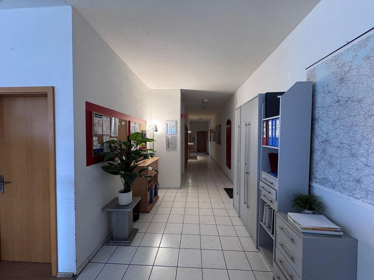 Prenájom nebytového priestoru 2.000 m², Lauterbachstr.15 und 17, Geretsried, Bavorsko Prenájom nebytového priestoru 2.000 m², Lauterbachstr.15 und 17, Geretsried, Bavorsko