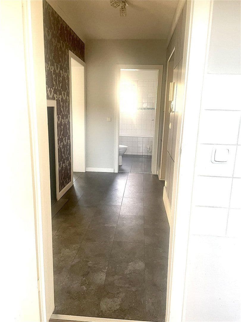 Prenájom bytu 2-izbový 58 m², Ahornweg X, Köln, Severné Porýnie - Westfálsko Prenájom bytu 2-izbový 58 m², Ahornweg X, Köln, Severné Porýnie - Westfálsko