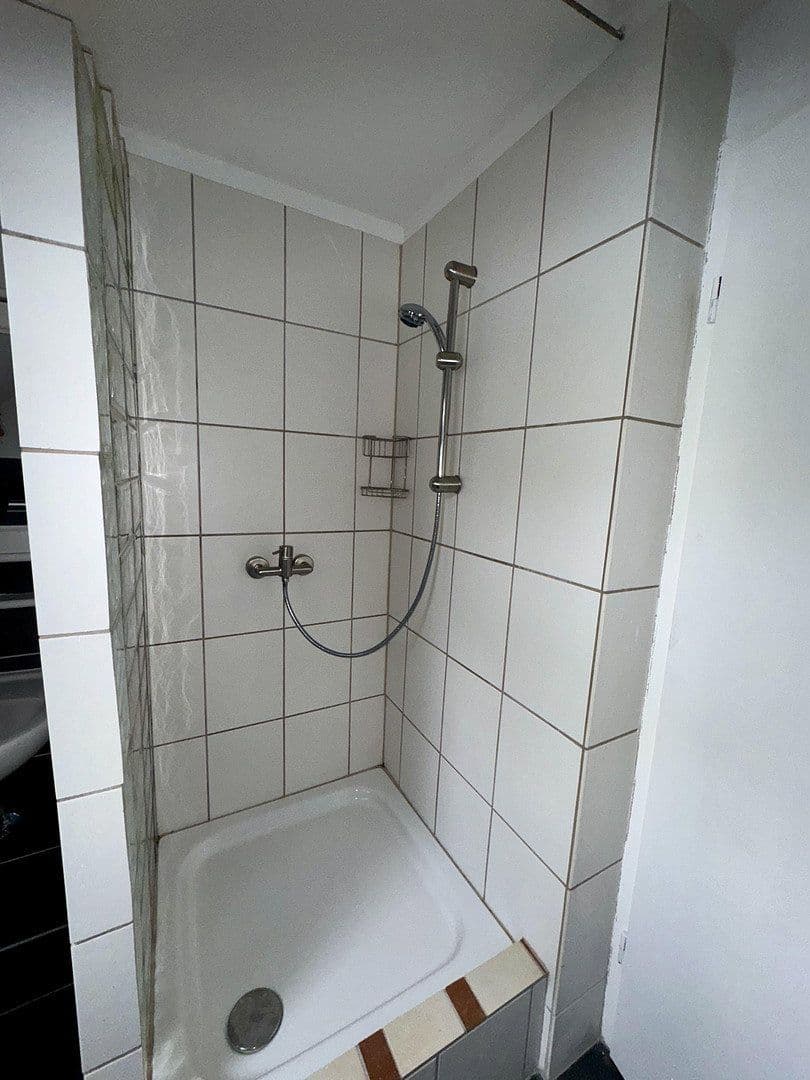 Prenájom bytu 3-izbový 79 m², Wuppertal Cronenberg, Severné Porýnie - Westfálsko Prenájom bytu 3-izbový 79 m², Wuppertal Cronenberg, Severné Porýnie - Westfálsko