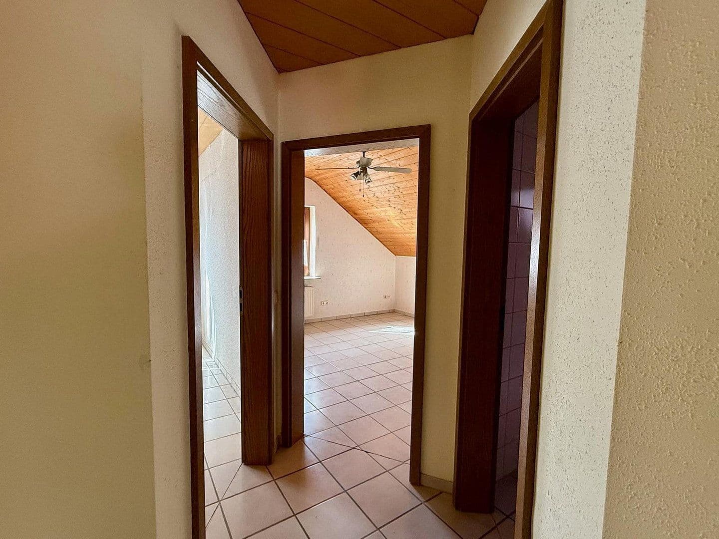 Predaj domu 130 m², pozemek 372 m², Burbach, Severné Porýnie - Westfálsko Predaj domu 130 m², pozemek 372 m², Burbach, Severné Porýnie - Westfálsko