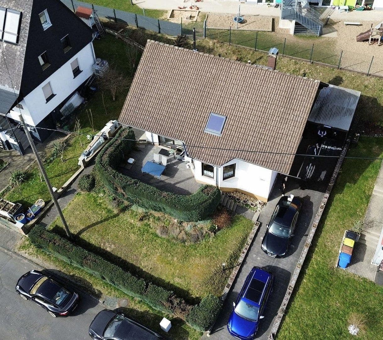 Predaj domu 130 m², pozemek 372 m², Burbach, Severné Porýnie - Westfálsko Predaj domu 130 m², pozemek 372 m², Burbach, Severné Porýnie - Westfálsko