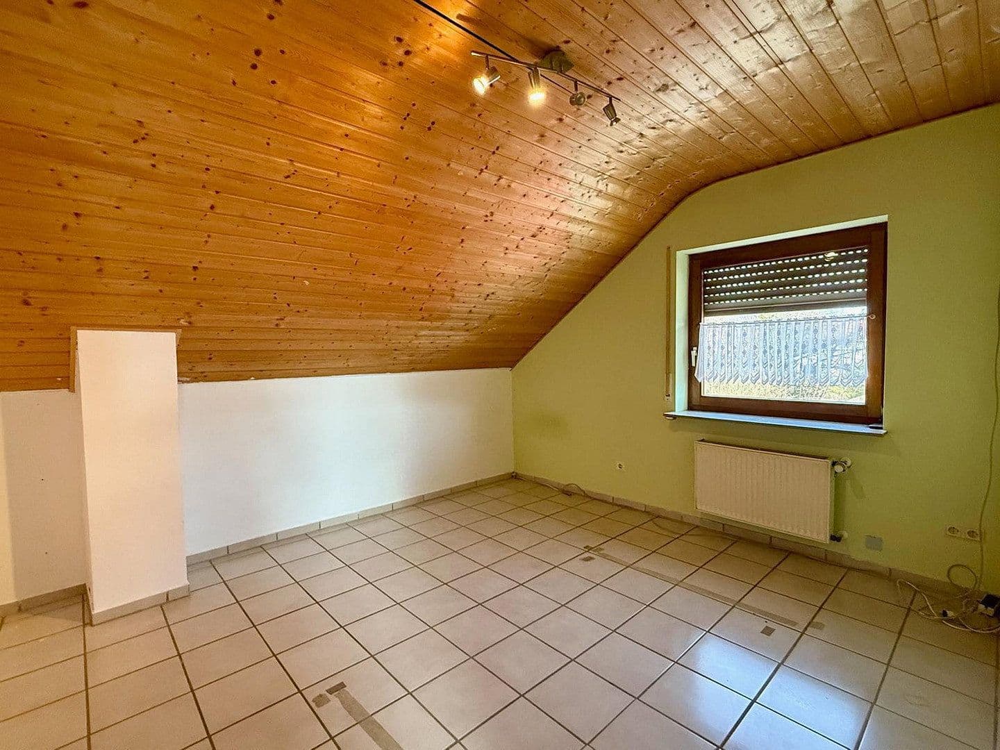 Predaj domu 130 m², pozemek 372 m², Burbach, Severné Porýnie - Westfálsko Predaj domu 130 m², pozemek 372 m², Burbach, Severné Porýnie - Westfálsko