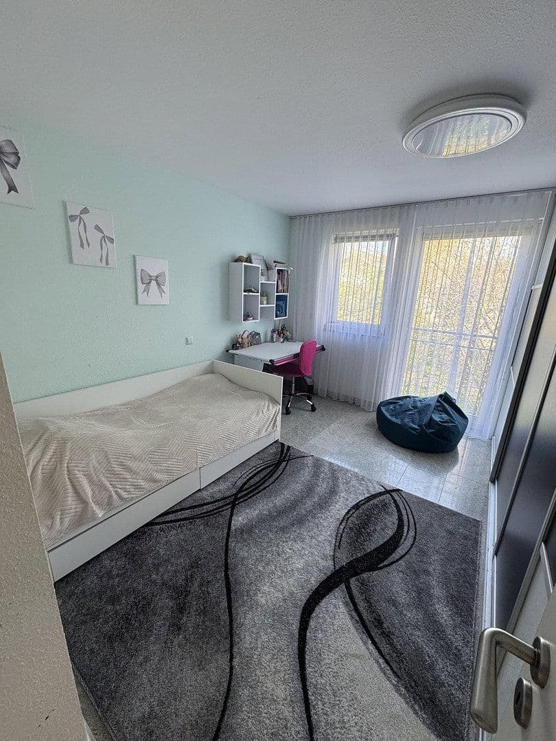 Predaj bytu 4-izbový 106 m², Bergseestraße 41, Sinzheim, Bádensko-Wurttembersko Predaj bytu 4-izbový 106 m², Bergseestraße 41, Sinzheim, Bádensko-Wurttembersko