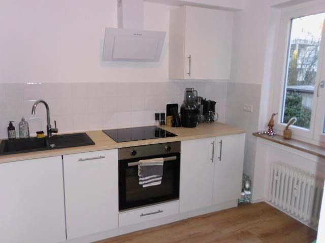 Prenájom bytu 2-izbový 51 m², Lindauer Str. 2/1, Langenargen, Bádensko-Wurttembersko Prenájom bytu 2-izbový 51 m², Lindauer Str. 2/1, Langenargen, Bádensko-Wurttembersko